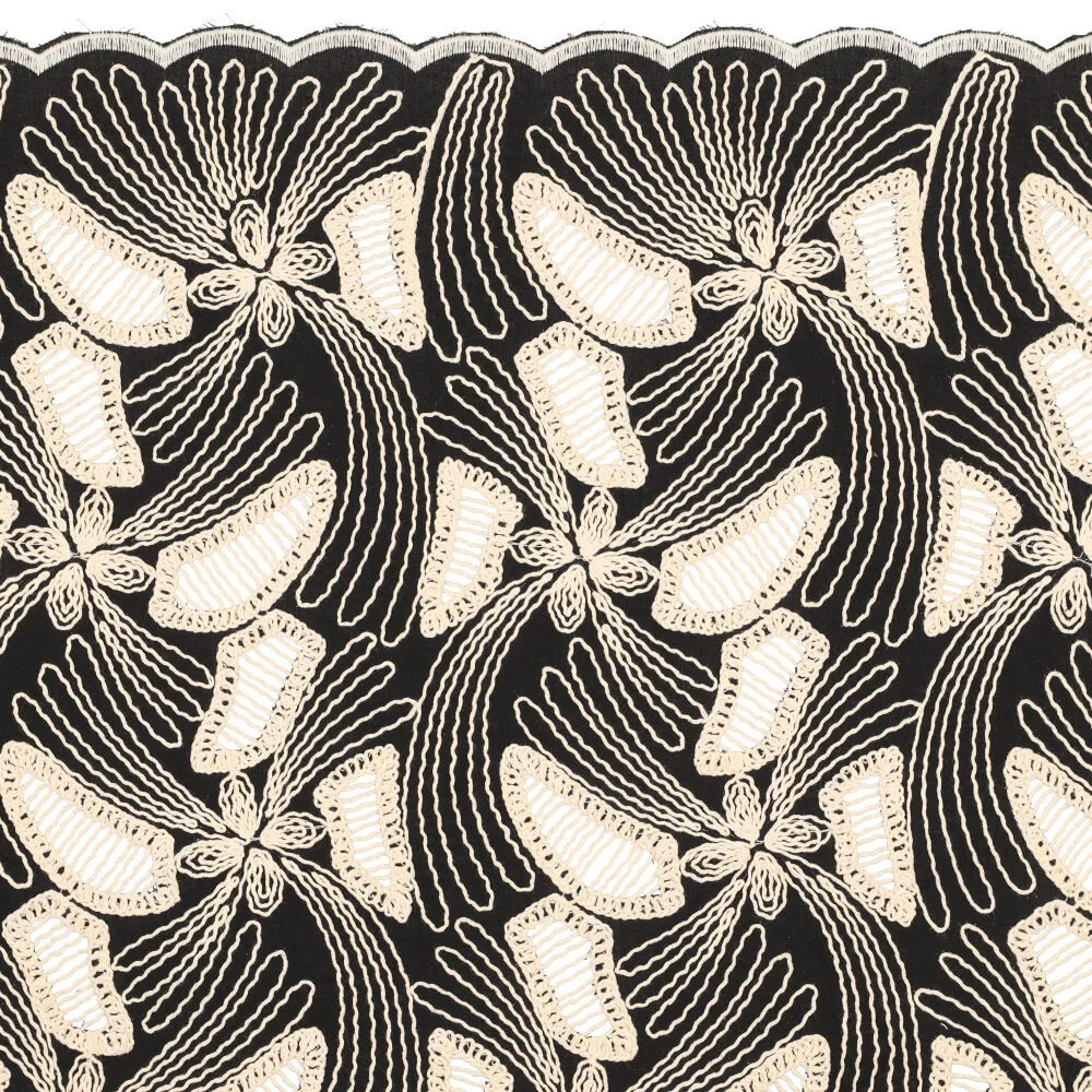 Broderie zwart 'Anouk'